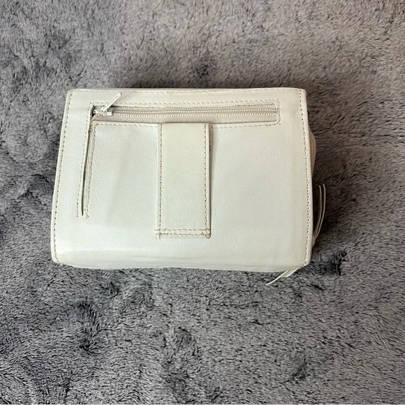 Koltov White Cowhide Wallet Purse Crossbody - Picture 2 of 8